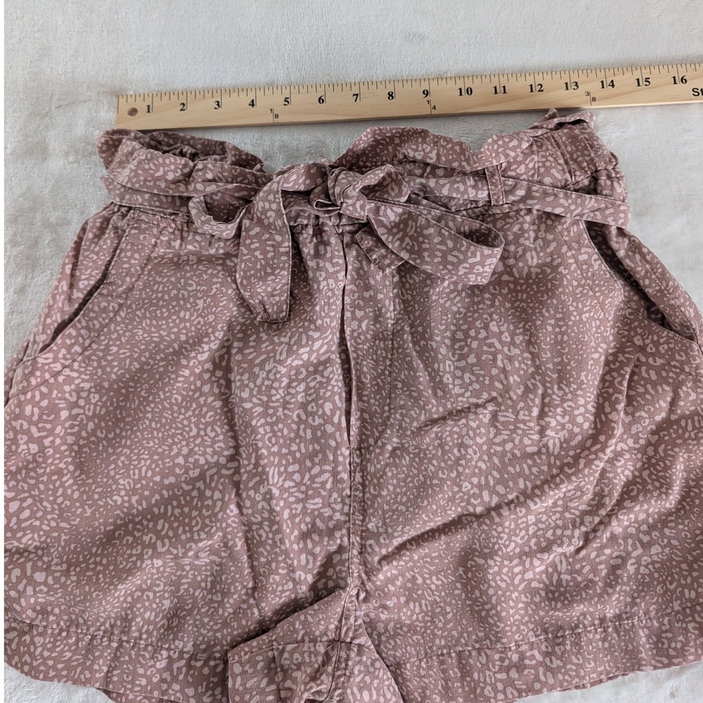 Thread & Supply Paperbag Shorts Mauve Animal Print Sz M Pastel Lightweight - Picture 4 of 6